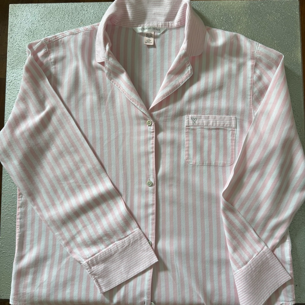 Victoria Secret  HERITAGE COTTON LONG PAJAMA TOP Size L - Picture 8 of 8